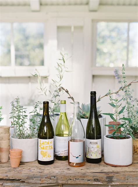 14 U.S. Wine Bars That Are Perfect for Your Next Night Out With Friends