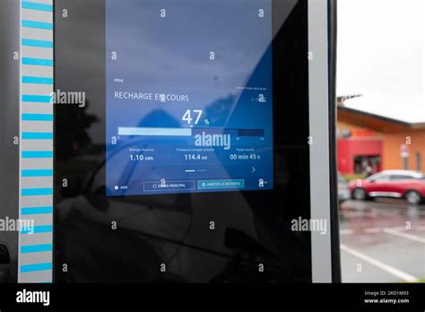 Bordeaux France Engie Siemens Station Charging Screen