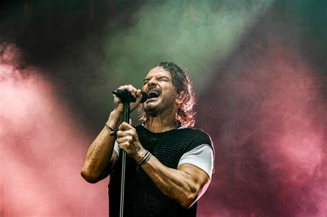 Ricardo Arjona Tour USA 2022 Blanco Y Negro Black And White