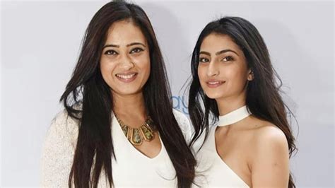 Palak Tiwari Reveals How Mom Shweta Tiwari Reacts To Her Dating Rumours With Aryan Khan Ibrahim