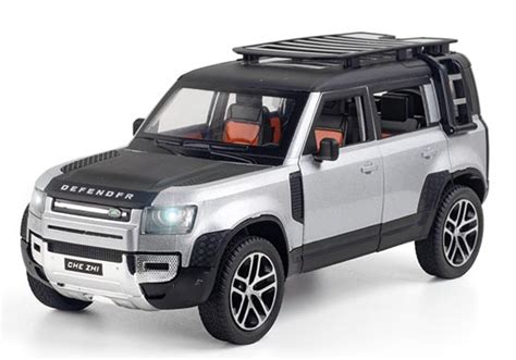 124 Scale White Silver Green Diecast Land Rover Defender Toy