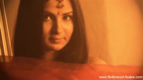 Sensual And Loving Indian Brunette Babe Gets Nude For You