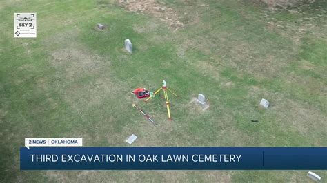 Third excavation underway at Oak Lawn Cemetery