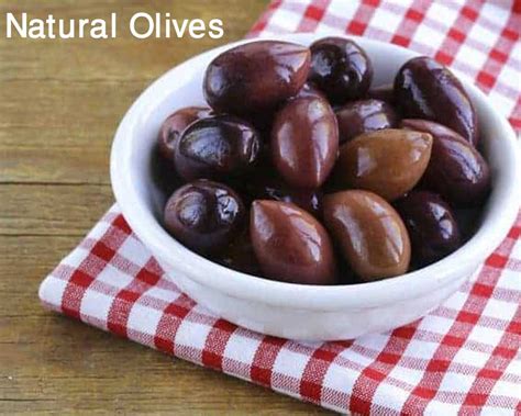 Natural black olives | Eurovan International