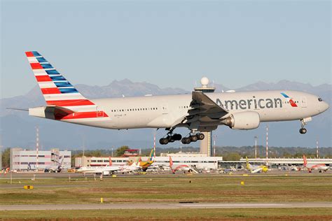 N An Boeing Er American Airlines Mxp Flickr