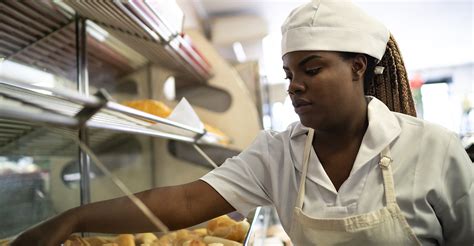 How to attract and retain Gen Z employees | Nation's Restaurant News 