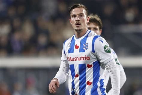 Simon Olsson: "Dat was wel moeilijk, zo eerlijk moet ik… | FeanOnline