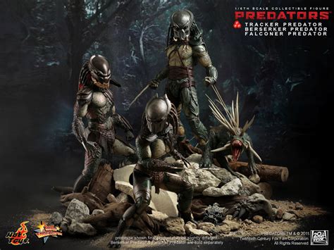 AFHUB The Action Figure Hub Hot Toys Predators 1 6th Scale Tracker Predator With Hound