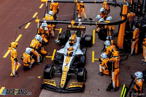 Mclaren F1 Team Pit Stop Monaco GP Daniel Ricciardo McLaren MCL35M