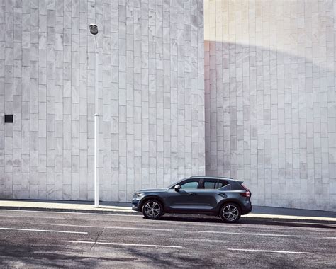 Xc40 Inscription In Denim Blue Metallic Volvo Cars Global Media Newsroom