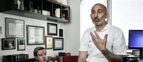 Lhomme Aux Trois Visages Se Dévoile Après Une Nouvelle Greffe