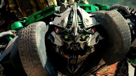 Slideshow Every Autobot And Decepticon In The Live Action Transformers