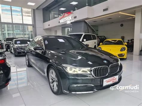 bmw li    dki jakarta automatic sedan black  rp