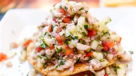 ENSALADA CEVICHE DE MERLUZA CON CÍTRICOS Y VERDURAS mariapespin