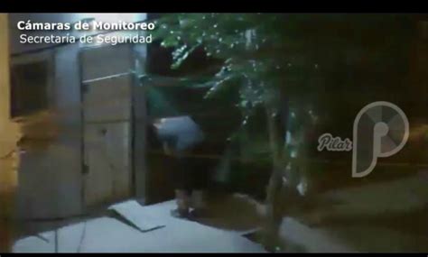 Video Tres Personas Fueron Detenidas Cuando Intentaban Ingresar A