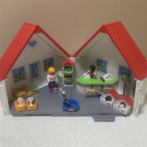 Playmobil Toys Take Along Pet Shop By Playmobil City Life