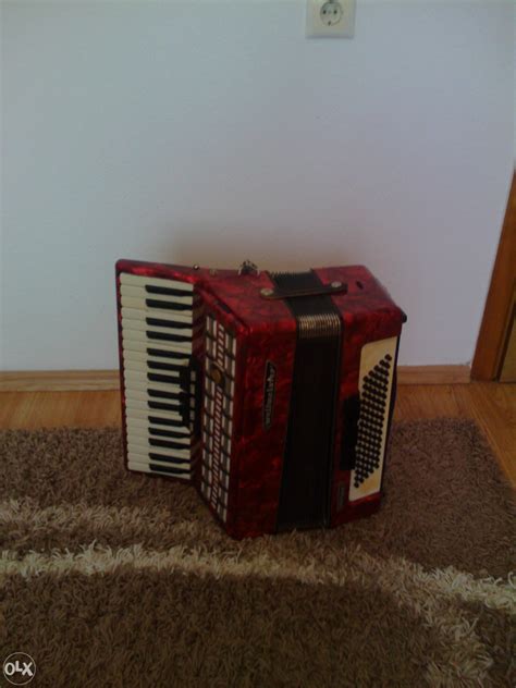 Harmonika 80 basova - Harmonika - OLX.ba