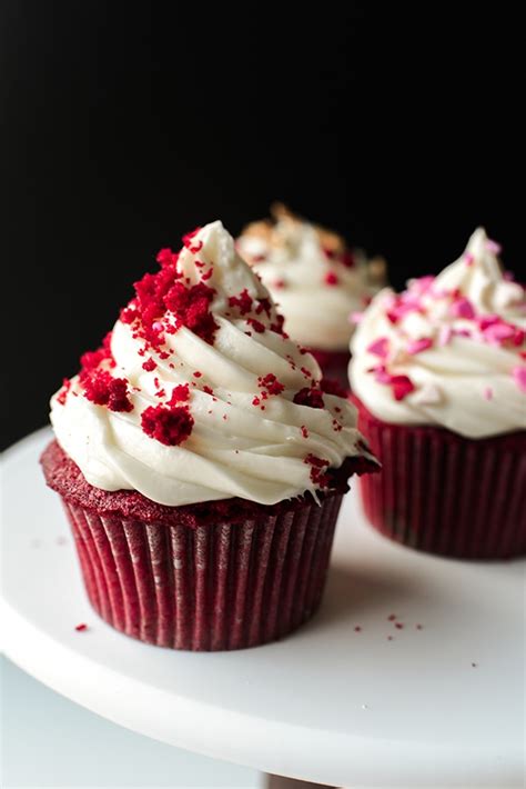 Red Velvet Cupcakes With Cream Cheese Frosting Let S Eat Cake