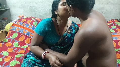 Hot Indian Bhabhi Blowjob And Fucking With Xmaster For Creampie Pussy Xhamster