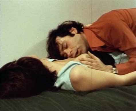 Oi Erotomaneis Nude Pics Page 1