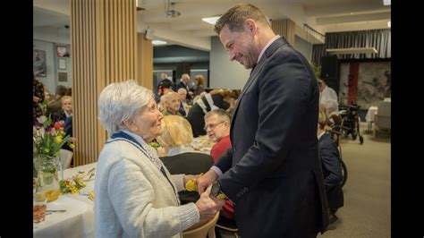 Rafał Trzaskowski Spotkanie wielkanocne z Powstańcami YouTube