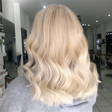 Dreamy Blonde Glosty