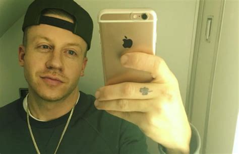 Macklemore Purchased A Nude Justin Bieber Painting Off The Internet Complex
