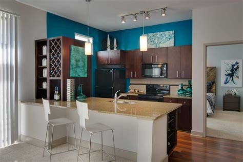 1 & 2 bedroom Apartments in Old 4th Ward | AMLI Old 4th Ward