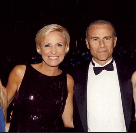 After divorcing husband Jim Hoffer, MSNBC's Mika Brzezinski and Joe Scarborough dating