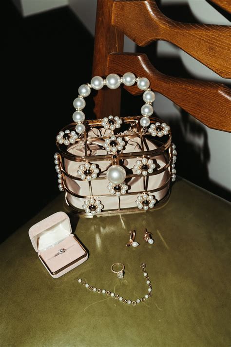 Freehand Hotel Wedding, Manhattan, NYC | rachelleiner.com