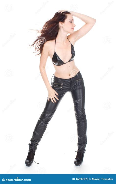 Brunette Sexy Dans Le Pantalon En Cuir Noir Image Stock Image Du Chiffre Attrayant 16897979