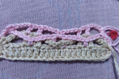 Easy and beautiful crochet stitch for beginners - Hand Crafts Ideas