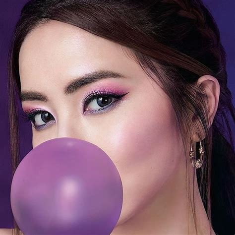 25 maquillages à réaliser avec la nouvelle Naked Ultraviolet Urban