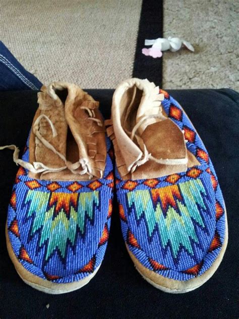 Keep Calm And Bead On Moccasins Native American Moccasins Beaded Moccasins