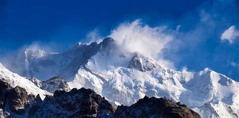 Best Time To Visit Kanchenjunga Mountain (Gangtok) In 2024 - 2025