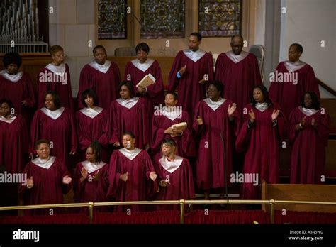 Choir performs during Sunday morning mass at the Abyssinian Baptist ...