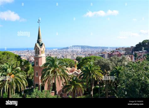 Park Guell Barcelona Gaudi House Stock Photo Alamy