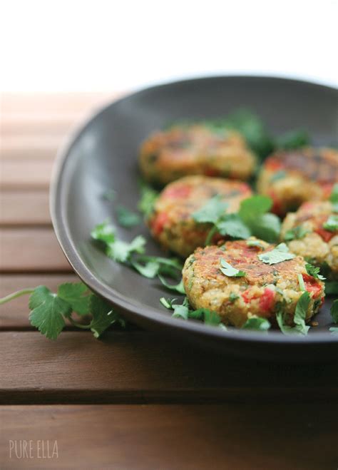 Quinoa Chickpea Burgers