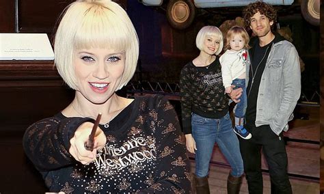 Kimberly Wyatt Steps Out In An Embellished Jumper And Skinny Jeans At