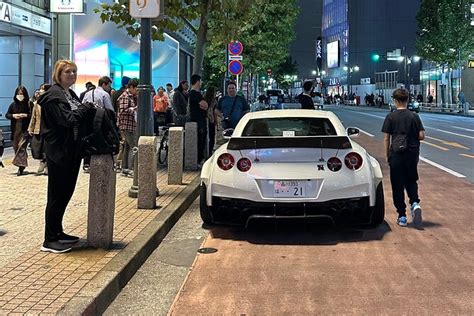 Tokyo Ultimate Daikoku JDM Experience R35 GTR Private Tour BC