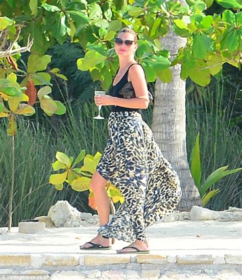 Kate Moss Shows Off Her Curves In Tiny Pink Bikini In The Caribbean