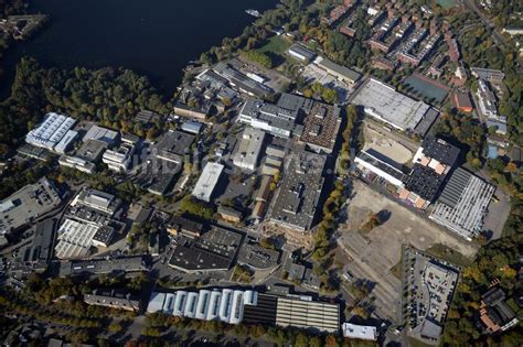 Luftaufnahme Berlin Werksgelände der Bayerische Motoren Werke BMW