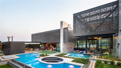 Sandton Residence In Johannesburg South Houses