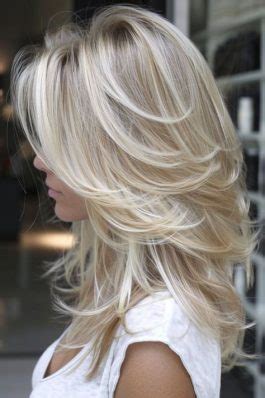 Layered Blonde Haircuts Your Hairstylist Will Approve Too