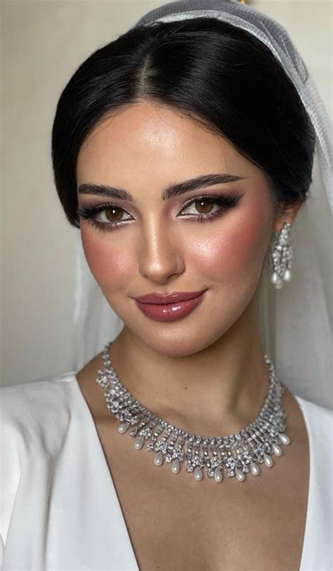 Makeup Inspirations Archives Fabmood Wedding Colors Wedding Themes Wedding Color Palettes