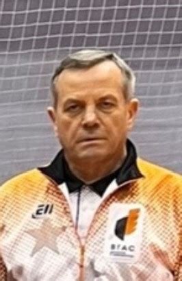 Создать мем "юрий иванович, игорь витальевич осинькин, тренер ...