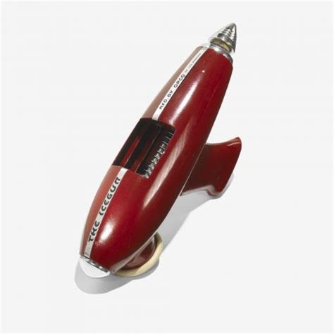 Gastronomista Wishlist This 32000 Red Zeppelin Ice Gun