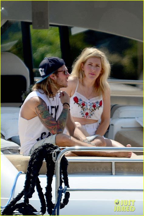 Photo Ellie Goulding Dougie Poynter Bikini Vacation Ibiza 27 Photo