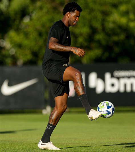 Veja Fotos Do Treino Do Corinthians Nesta Segunda Feira Gazeta Esportiva