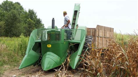 Corn Picking Tractors At Half Century Of Progress Show 2023 Lots Of